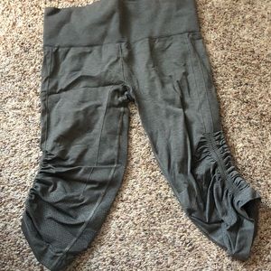 Lululemon In the Flow khaki green cropped leggings